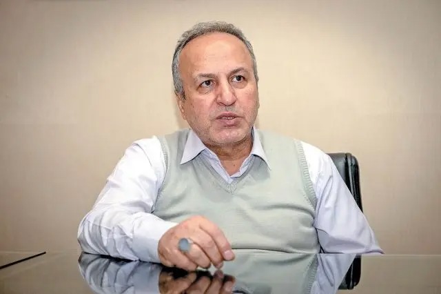 استقبال سندیکای دارو از عرضه بلوکی شفا دارو/ اختراعی : بخش خصوصی بهتر صنعت را اداره می کند