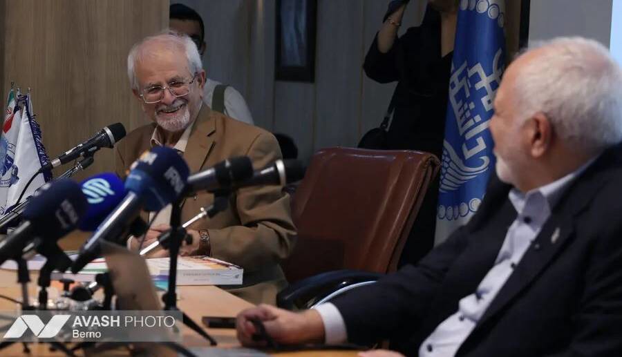 «ظریف» و نگاه تهدید‌ محور یا «ولی نصر» و لبۀ تنهایی