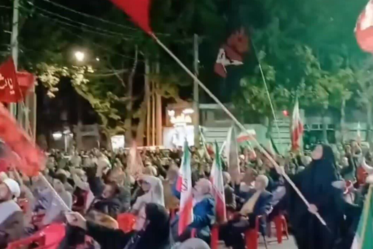 شب‌های میدان خوانسار؛ روایت همدلی و ایستادگی مردم در قلب شهر
