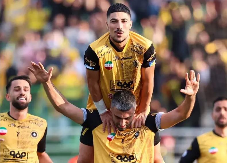 طلایی پوشان پیروز شهرآورد اصفهان شدند