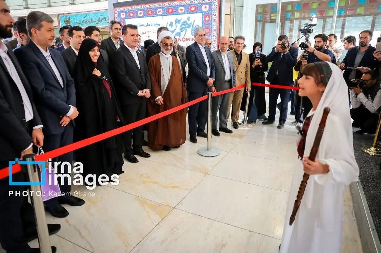 افتتاح رسمی نخستین رویداد ملی «مانوین» در اصفهان