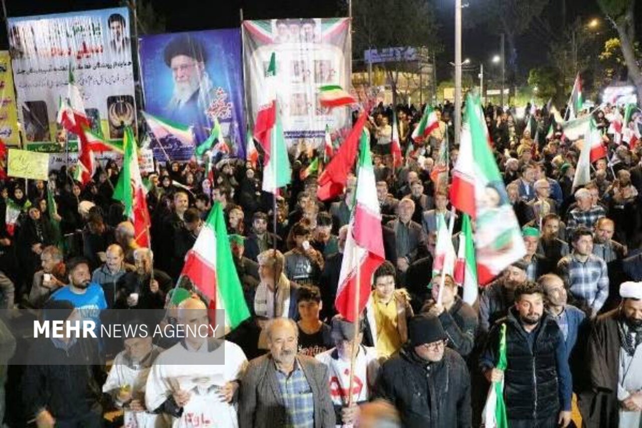 ۲۳۲ شب تجمع حماسی ملت مبعوث‌شده در اردستان به روایت مردم