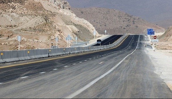 ۱۸۰ کیلومتر از محور زاهدان–بیرجند به بزرگراه تبدیل شد