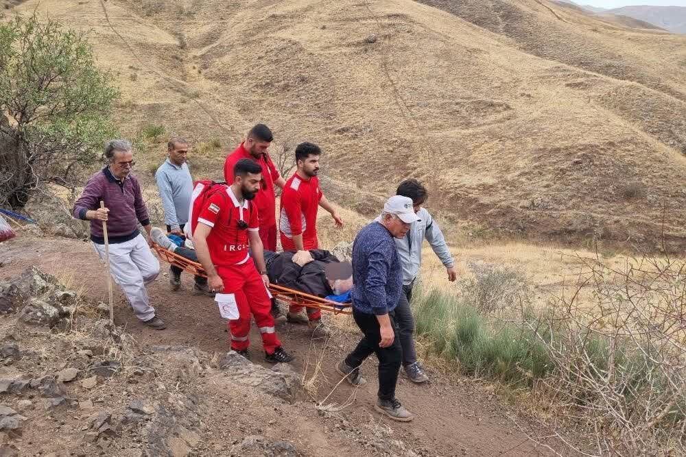 امدادرسانی هلال‌احمر اصفهان به ۳۵ مصدوم طی روز گذشته؛یک نفر جان باخت