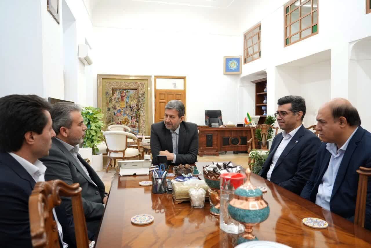 جمالی‌نژاد: تب برفکی تهدید جدی برای استان صفهان است