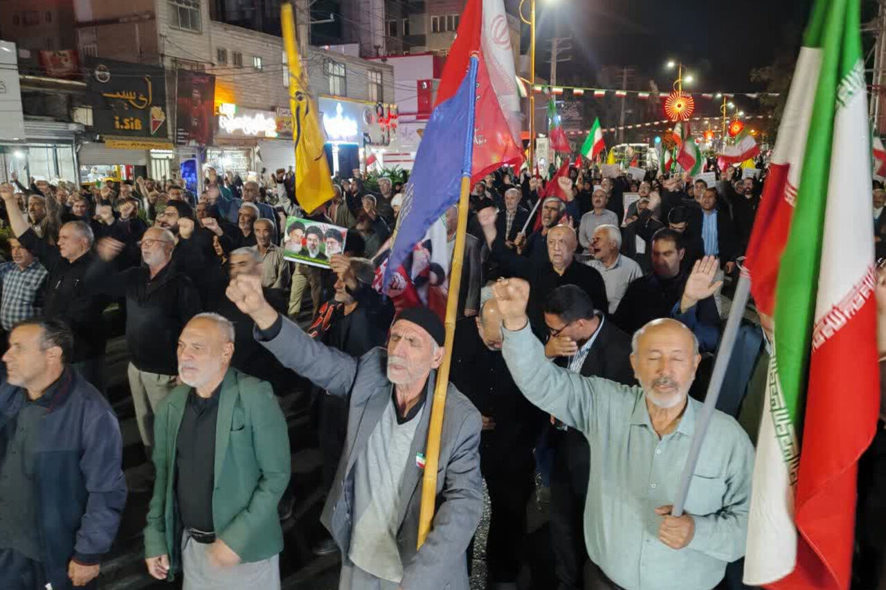 ۲۴۲ شب؛ تداوم تجمع حماسی ملت مبعوث‌شده در اردستان