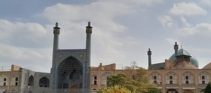 وضعیت ناسالم هوا در اصفهان